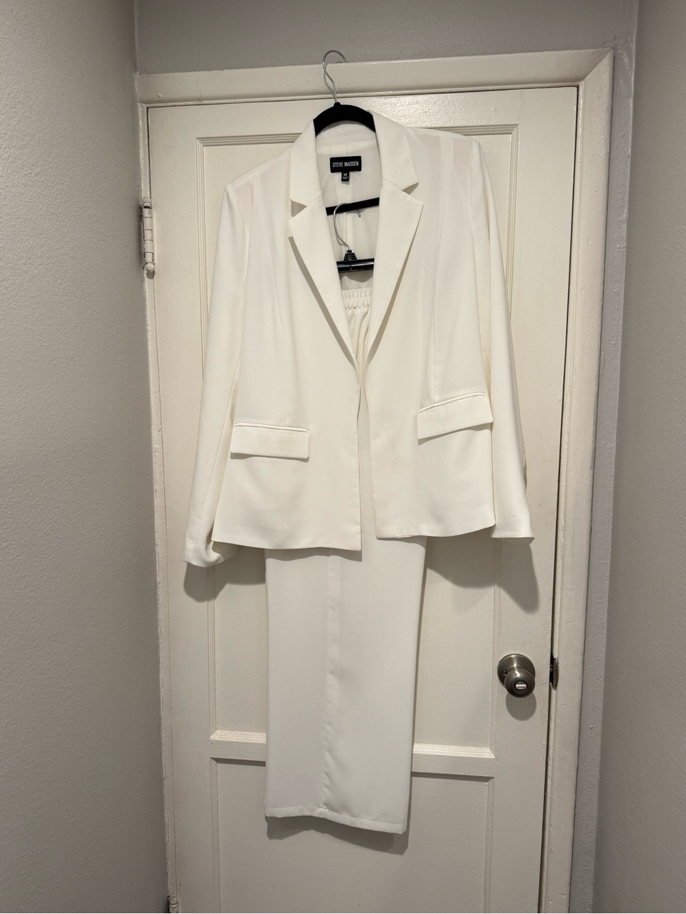 Steve Madden White Women's Blazer and Pants Set